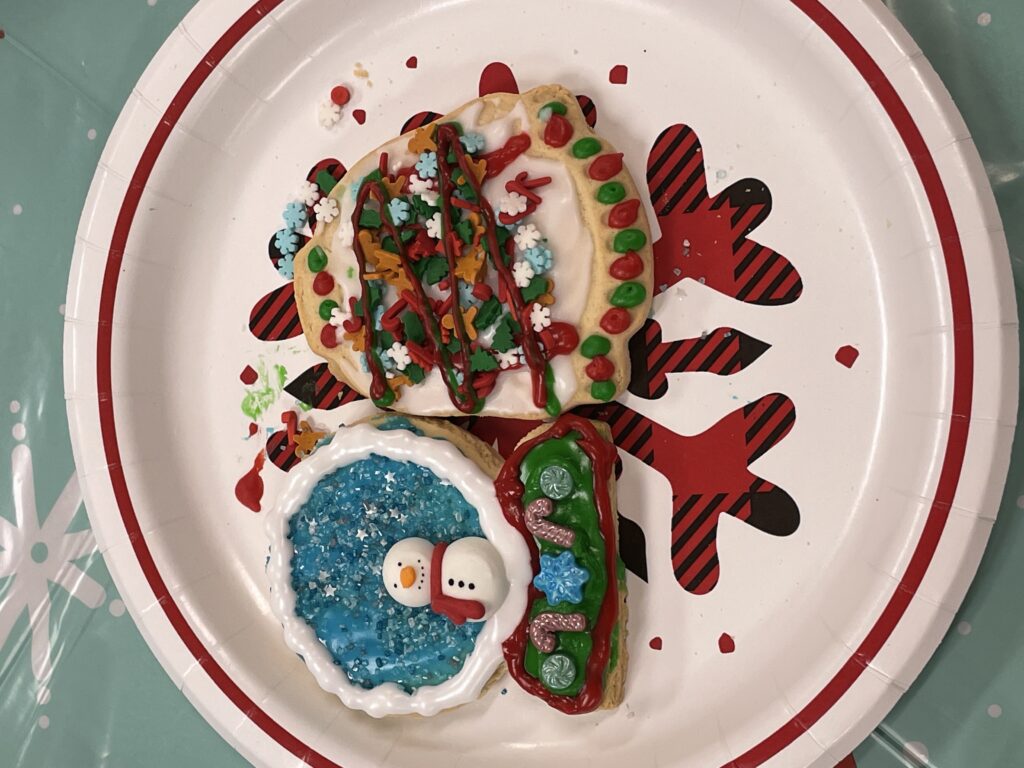 decorated holiday cookies.