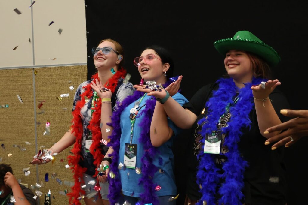 4-H Teens Celebrating